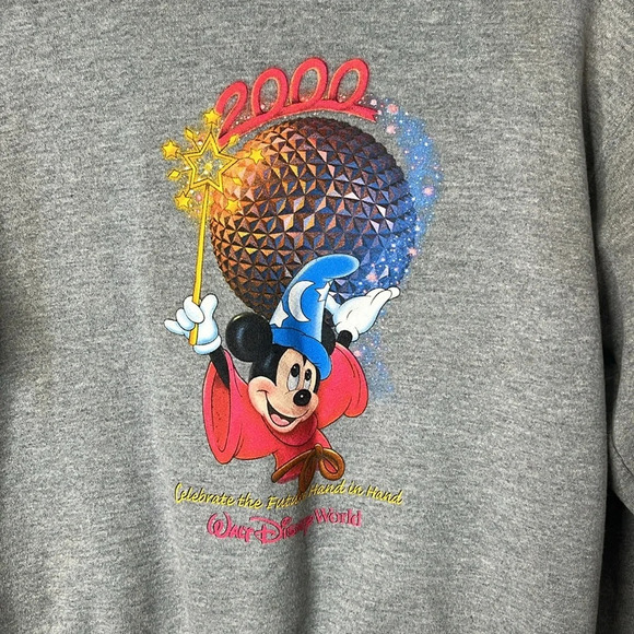 Disney Vintage 2000 Mickey Epcot Crewneck Kids Sweater - Picture 2 of 5